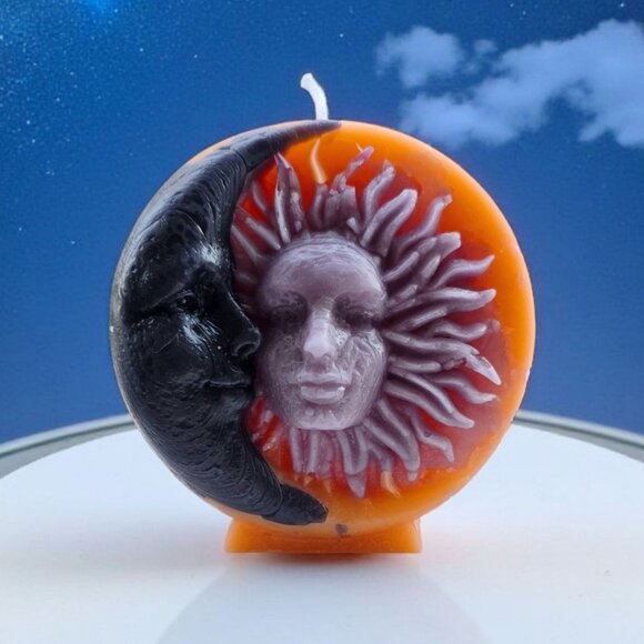 Handmade ✦ Sun & Moon Candle ✦ Pumpkin Pie Brandy Chocolate Chip Soy Wax - Picture 1 of 7